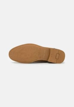 Pier One Slipper - Cognac 4 Pier One Slipper - Cognac -Bekleidungsgeschäft 049fecec49214159ae311629d7379112