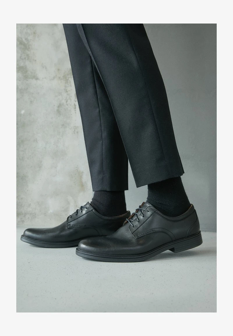 UN ALDRIC LACE - Business-Schnürer - black Clarks UN ALDRIC LACE - Business-Schnürer - Black -Bekleidungsgeschäft 06017ce1b108467dacbb42f648eb58ff