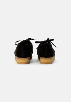 Clarks Originals WALLABEE - Sportlicher Schnürer - Black Vegan 5 Clarks Originals WALLABEE - Sportlicher Schnürer - Black Vegan -Bekleidungsgeschäft 148c2ba20e134c08a532140600edeb8a