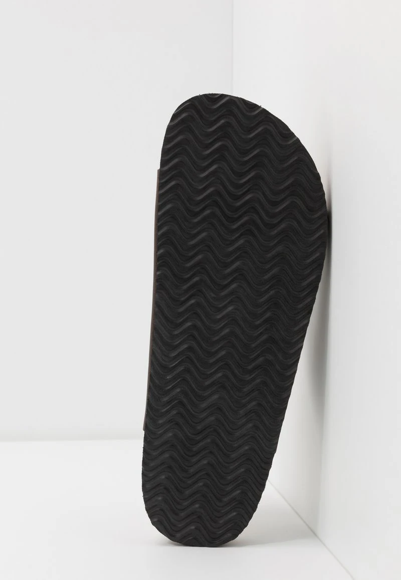 UNISEX - Hausschuh - brown Pier One UNISEX - Hausschuh - Brown -Bekleidungsgeschäft 23e143c048ee4fd8b5e22a3556ccfbfb