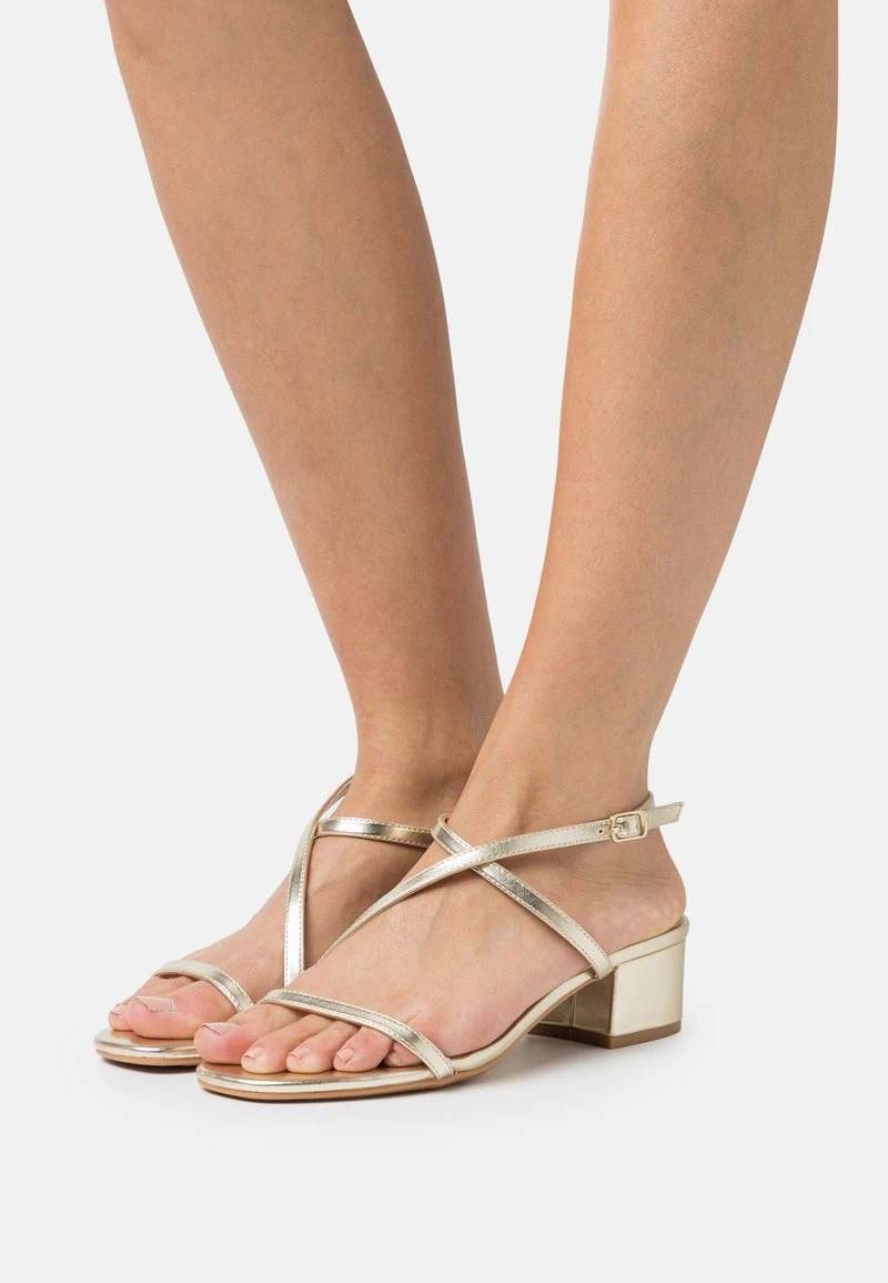 Riemensandalette - gold Riemensandalette - Gold -Bekleidungsgeschäft 2672bf0c00aa47f8bd2bbecf784f3ffe