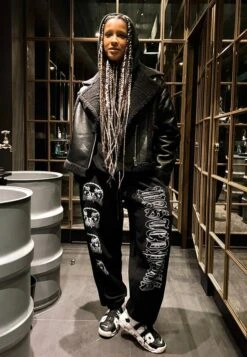 YOURTURN UNISEX - Sweatshirt - Brown 5 YOURTURN UNISEX - Sweatshirt - Brown -Bekleidungsgeschäft 27dd5b1492ae4433b6b26f82708bd4b7