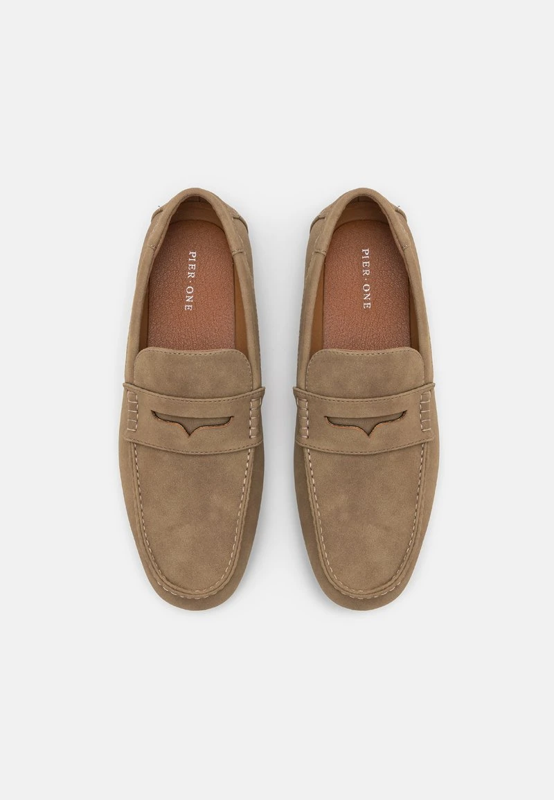 UNISEX - Mokassin - beige Pier One UNISEX - Mokassin - Beige -Bekleidungsgeschäft 286fda45a7ef411e8ac73dc573bf101e