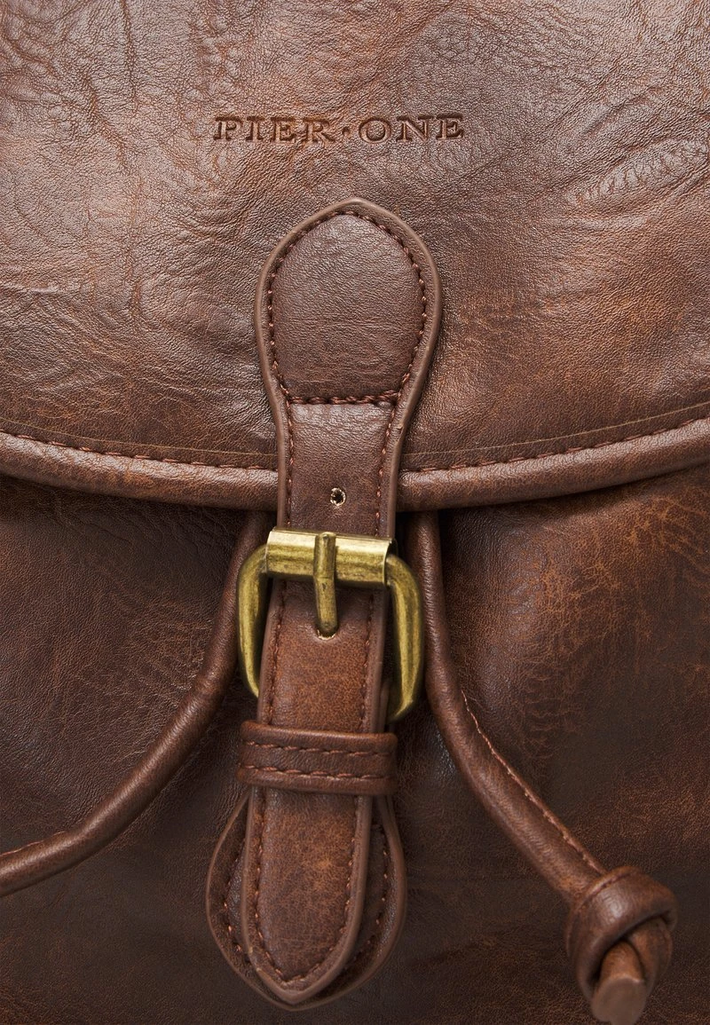 UNISEX - Tagesrucksack - dark brown Pier One UNISEX - Tagesrucksack - Dark Brown -Bekleidungsgeschäft 418af441c90a406797e4903d285c780a