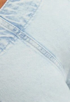 BERSHKA WIDE LEG 90S TIE - Jeans Straight Leg - Light Blue -Bekleidungsgeschäft 4cf26e4214e24519ac82372efa4f6394