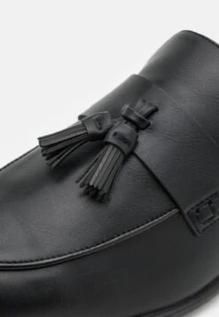 Pier One Slipper - Black 5 Pier One Slipper - Black -Bekleidungsgeschäft 57dfea32918941a9badf46187e5c3ab9