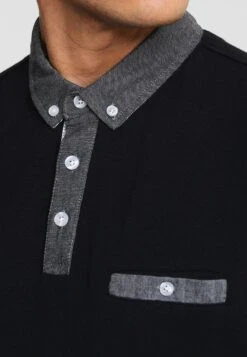 Pier One Poloshirt - Black 3 Pier One Poloshirt - Black -Bekleidungsgeschäft 5c2c5ffdbcde46bf85aa476118ab16ee