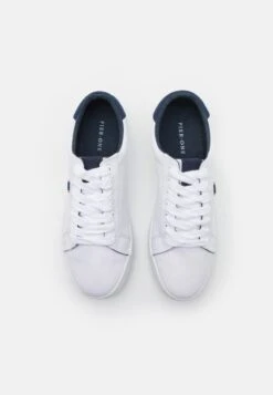 Pier One Sneaker Low - White 3 Pier One Sneaker Low - White -Bekleidungsgeschäft 73f6fbdbaa31443c96672472f534f48e