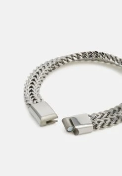 Pier One Armband - Silver-coloured 2 Pier One Armband - Silver-coloured -Bekleidungsgeschäft 8ade362317344761972d7f92dfca3311