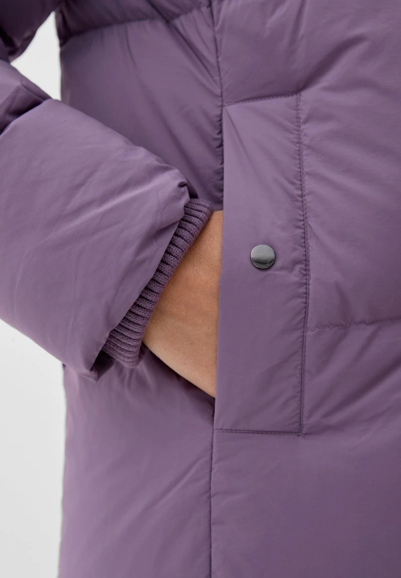 MANTEL - Daunenmantel - purple S.Oliver BLACK LABEL MANTEL - Daunenmantel - Purple -Bekleidungsgeschäft 9c688118f7994b60ad8a98bb913b04be