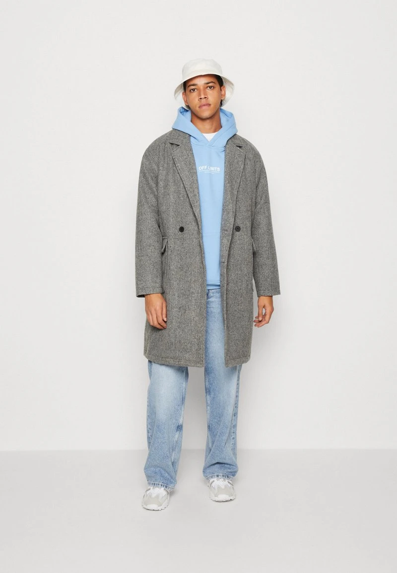 SUPER OVERSIZED UNISEX - Kapuzenpullover - light blue YOURTURN SUPER OVERSIZED UNISEX - Kapuzenpullover - Light Blue -Bekleidungsgeschäft a247424a2e98460a9f7f585bf3173e0c