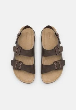 Pier One UNISEX - Riemensandalette - Dark Brown 3 Pier One UNISEX - Riemensandalette - Dark Brown -Bekleidungsgeschäft a689817c07e34f47aa63a98de89f094a