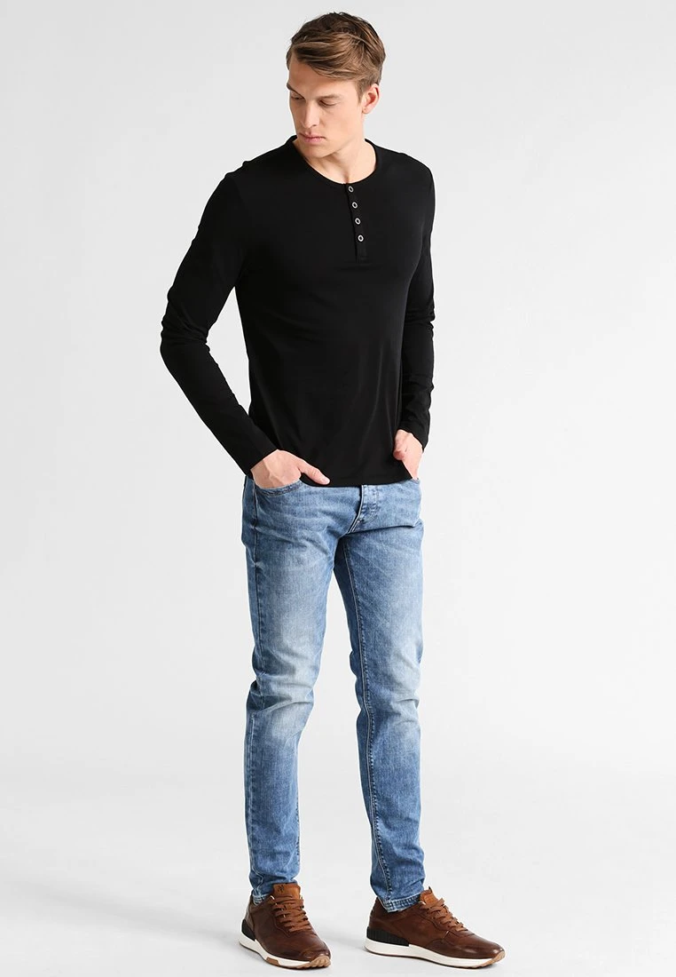 Langarmshirt - black Pier One Langarmshirt - Black -Bekleidungsgeschäft b4510c612f974f6ab623b424ff1ec463