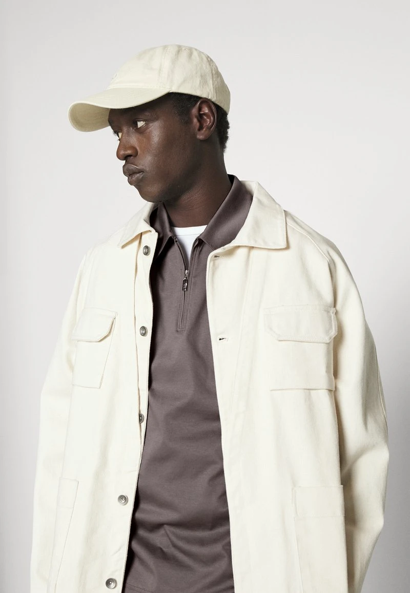 LARON - Poloshirt - ash grey Tiger Of Sweden LARON - Poloshirt - Ash Grey -Bekleidungsgeschäft b82dc1f3c305428ea7757768bbe97a52