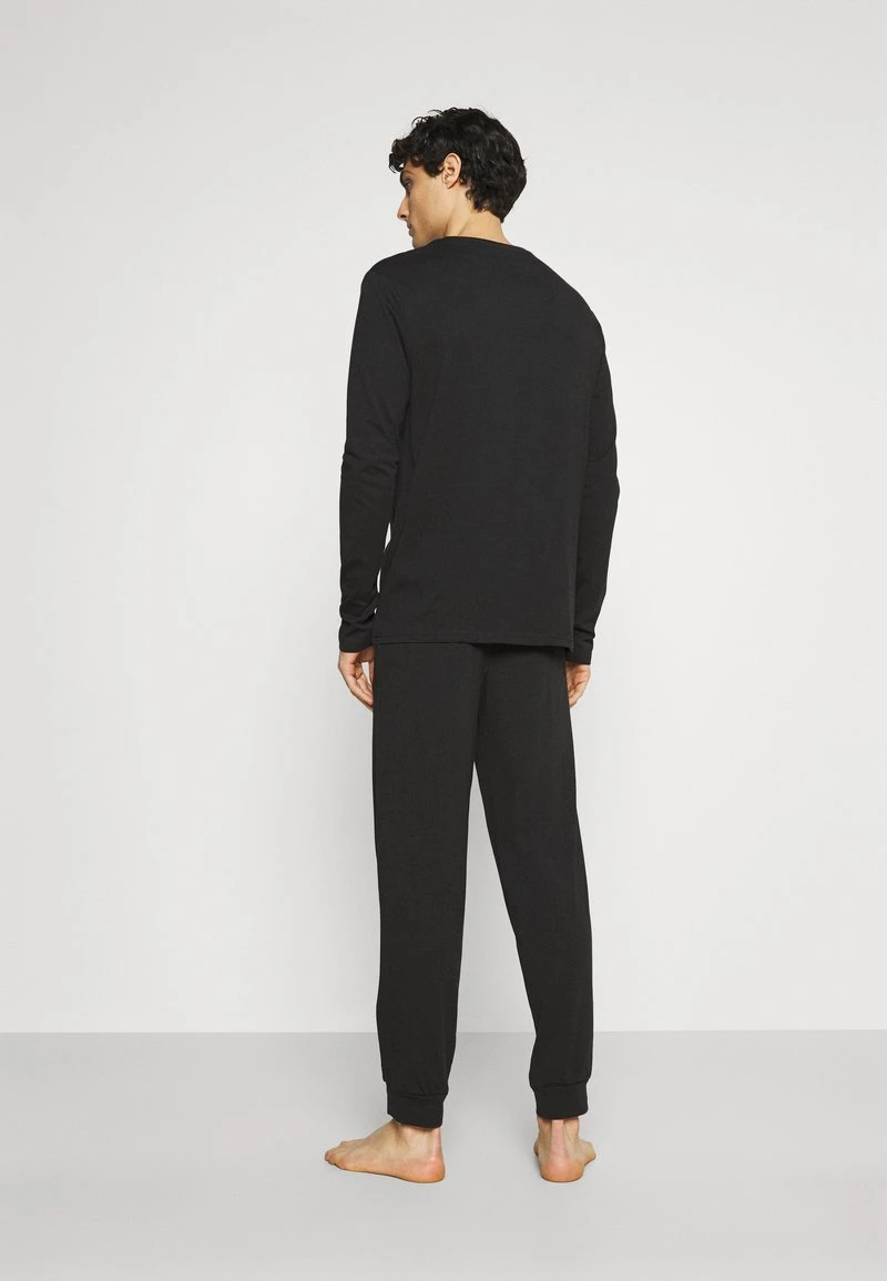 Nachtwäsche Set - black Pier One Nachtwäsche Set - Black -Bekleidungsgeschäft b9b8fb88b64649ea840444d93817e424