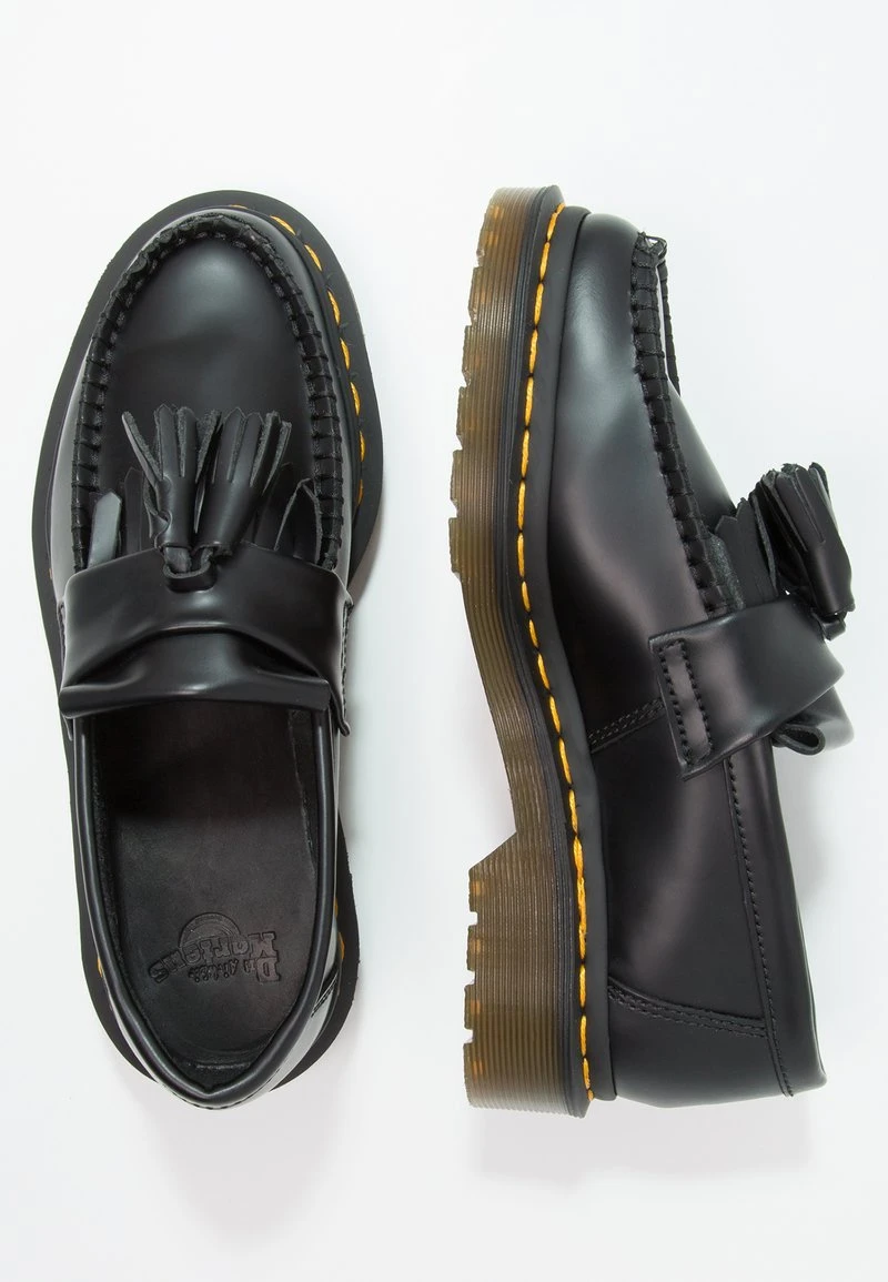 ADRIAN - Slipper - black Dr. Martens ADRIAN - Slipper - Black -Bekleidungsgeschäft dbde84a8ce0e47c48ec3abbedcd76675