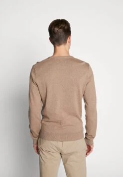 Pier One BASIC CREWNECK - Strickpullover - Mottled Beige -Bekleidungsgeschäft e45875b79af34307b546bc88a1571a7e