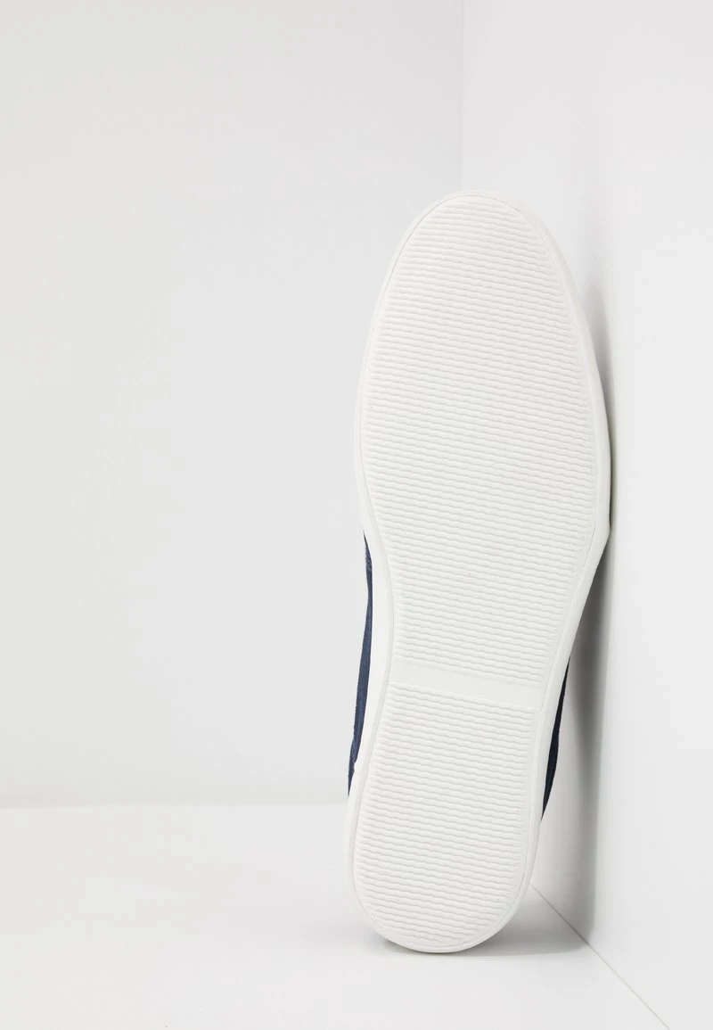 UNISEX - Sneaker low - dark blue Pier One UNISEX - Sneaker Low - Dark Blue -Bekleidungsgeschäft e752f9ad01314be7869db9ae10f02a5b