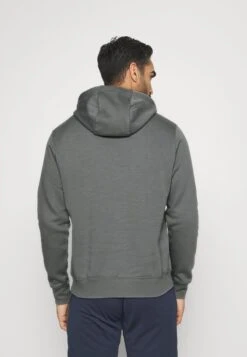 Nike Performance LIVERPOOL FC CLUB HOODIE - Sweatshirt - Smoke Grey/tough Red 2 Nike Performance LIVERPOOL FC CLUB HOODIE - Sweatshirt - Smoke Grey/tough Red -Bekleidungsgeschäft e9f6b5c581064e34a1c2b7a3ffd76051