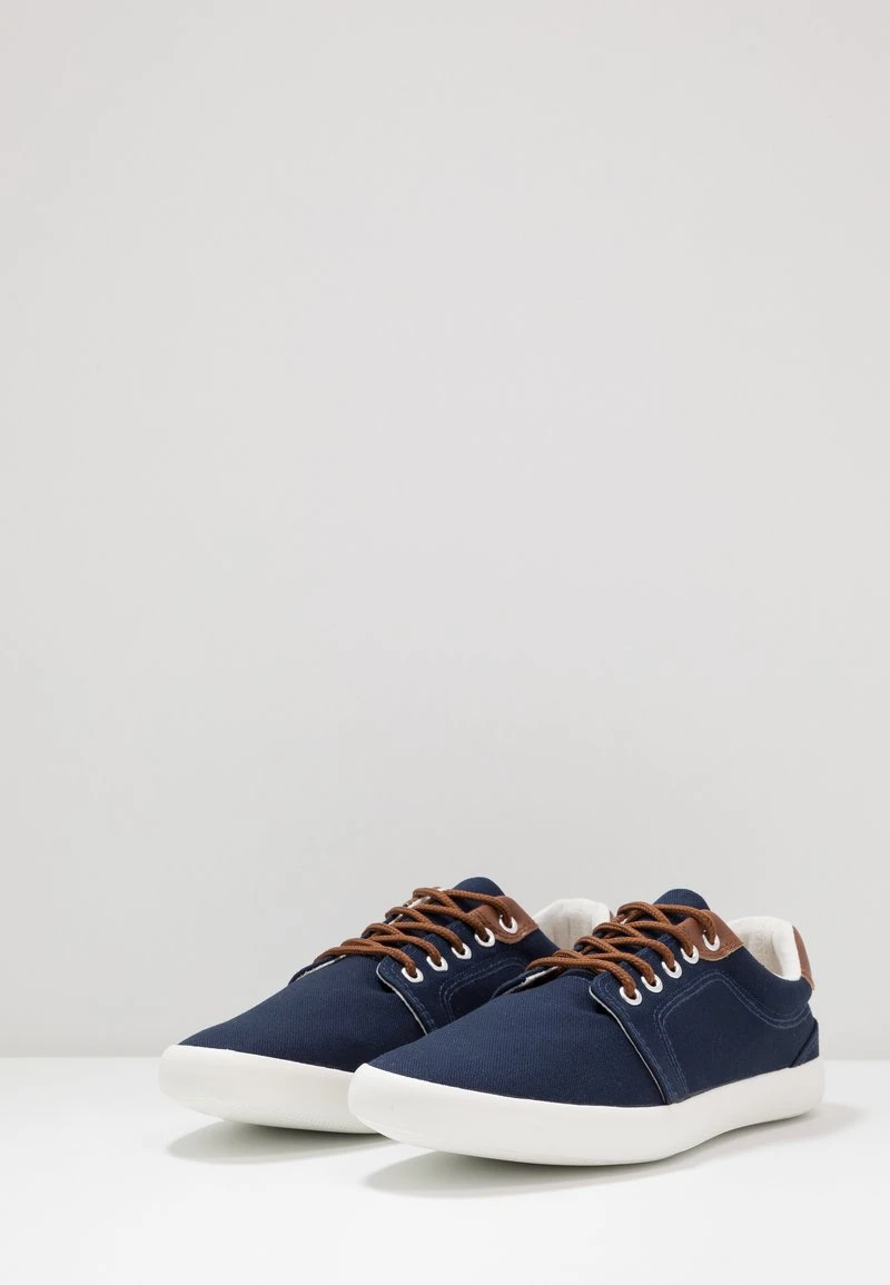 UNISEX - Sneaker low - dark blue Pier One UNISEX - Sneaker Low - Dark Blue -Bekleidungsgeschäft eb07b169cf054e3299881ba10756ba44
